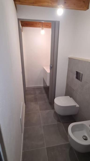 Appartamento Al Centro Di Cagliari Exteriör bild