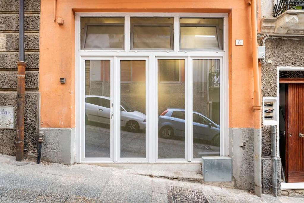Appartamento Al Centro Di Cagliari Exteriör bild